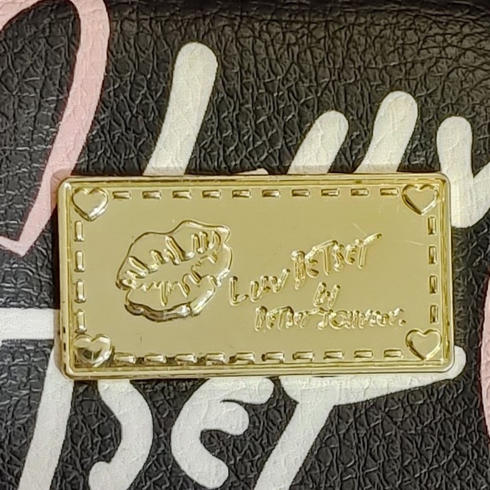 Betsy Johnson Handbag - Picture 6 of 8